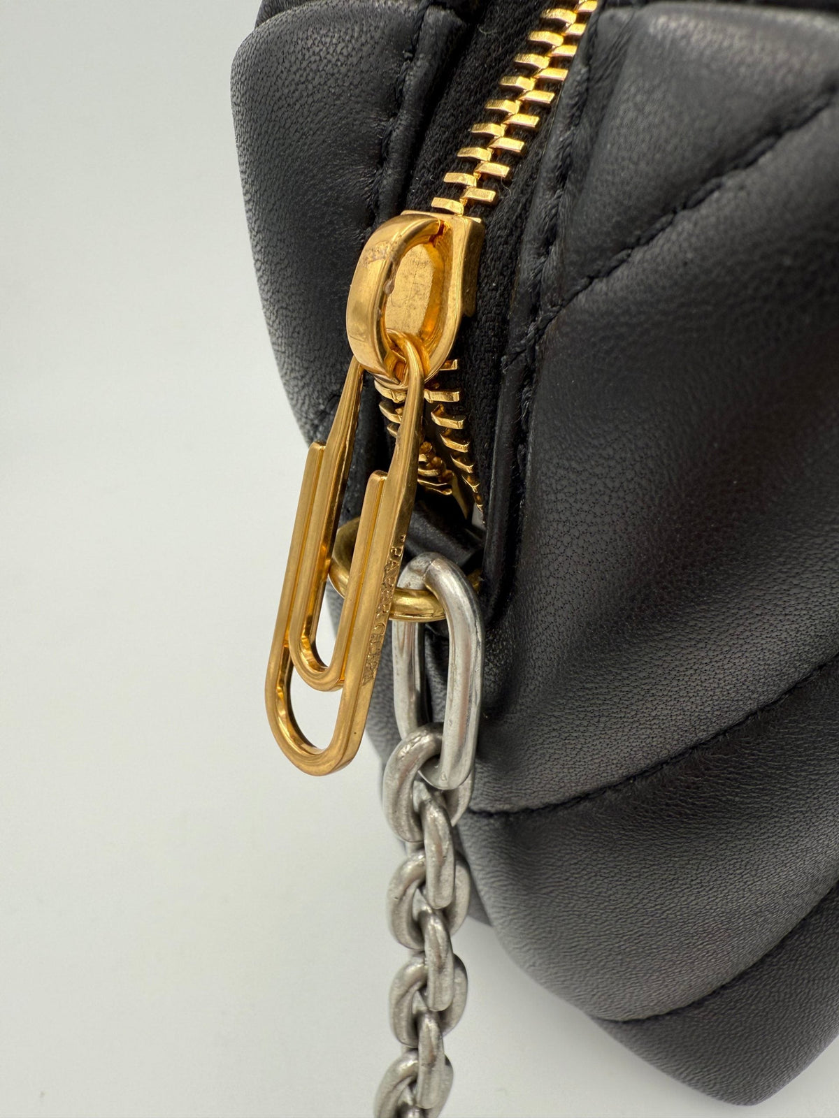 OFF-WHITE Jackhammer Handbag