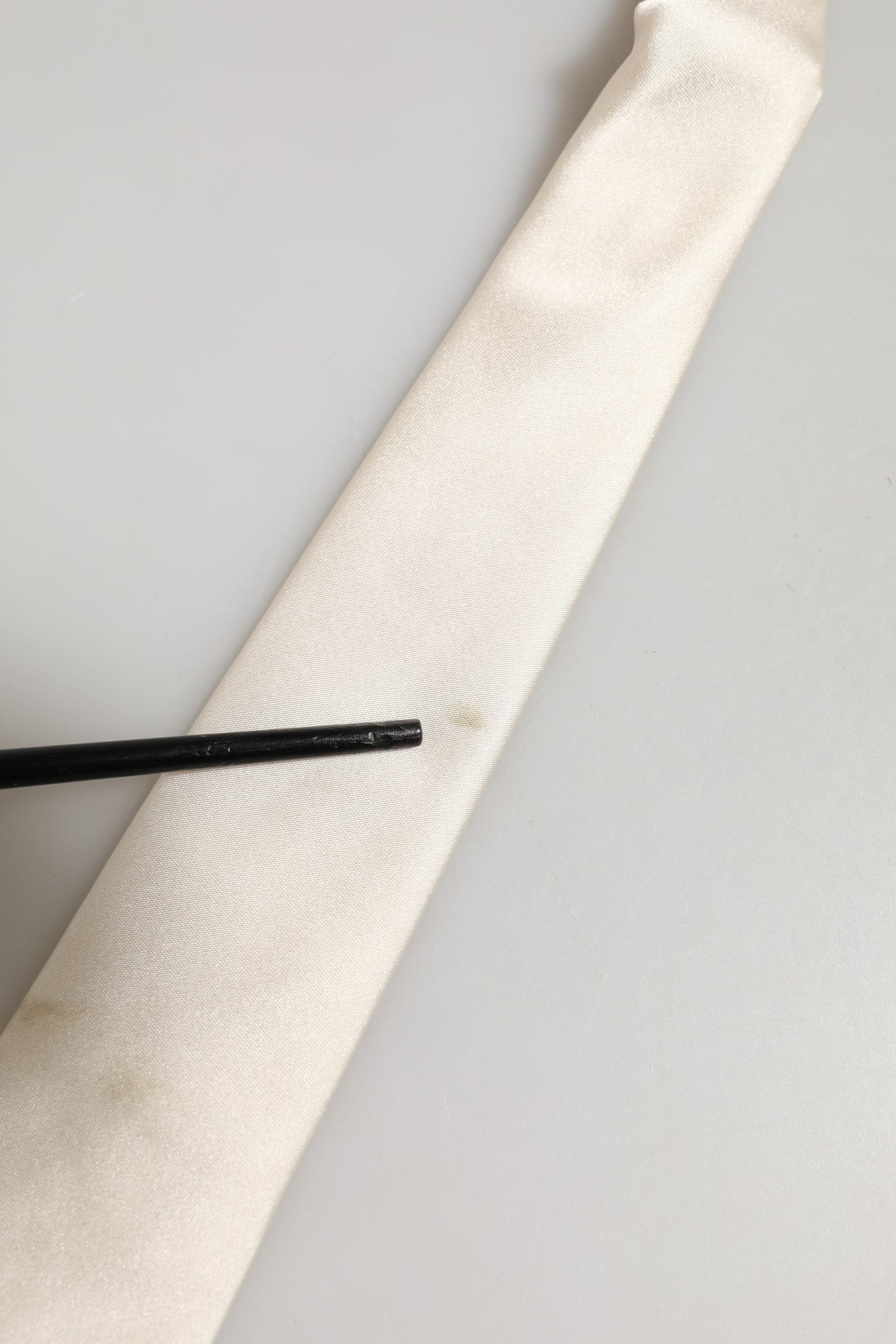 Dolce & Gabbana Cream Satin 100% Silk Adjustable Tied Men Necktie Tie